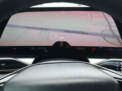 Used 2024 Cadillac Lyriq Luxury image 34