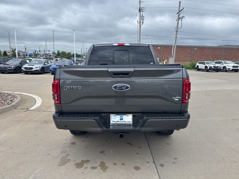 Used 2017 Ford F150 Lariat AWD/4WD image 4