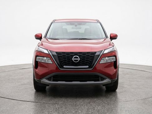 Used 2025 Nissan Rogue SV AWD/4WD image 2
