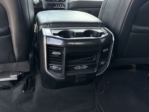 Used 2022 RAM 1500 Laramie AWD/4WD image 24