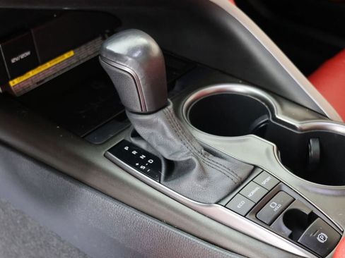 Used 2021 Toyota Camry XSE image 6