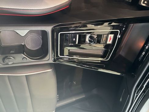 New 2025 Volkswagen GTI Autobahn image 18