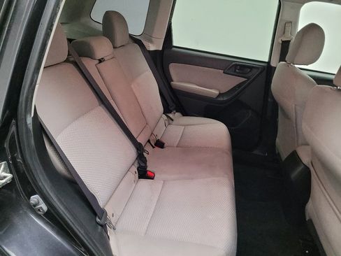 Used 2016 Subaru Forester 2.5i Premium w/ All-Weather Package AWD/4WD image 19