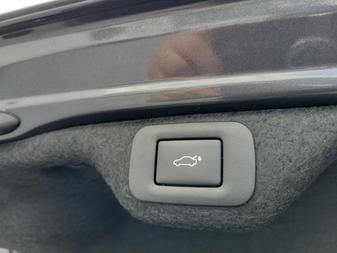 Certified 2023 Lexus ES 350 F Sport FWD image 10
