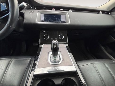 Used 2021 Land Rover Range Rover Evoque S image 11