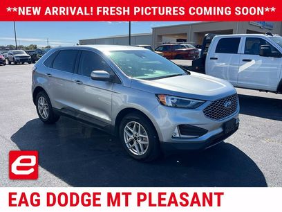 Used 2023 Ford Edge SEL w/ Convenience Package