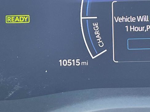 Used 2025 Toyota Camry SE FWD image 22