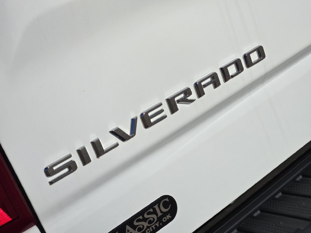 Used 2024 Chevrolet Silverado 1500 RST w/ Convenience Package II AWD/4WD image 30