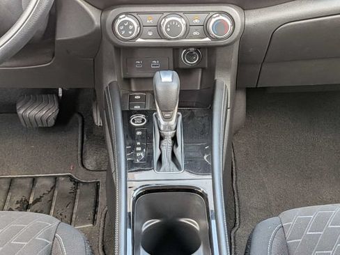 Used 2024 Nissan Kicks SV FWD image 21