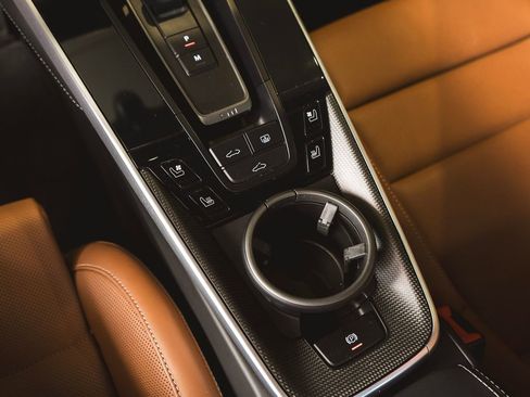 Used 2024 Porsche 911 Turbo S image 30