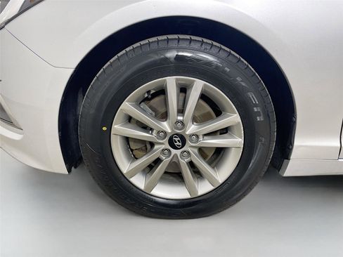 Used 2016 Hyundai Sonata SE image 27