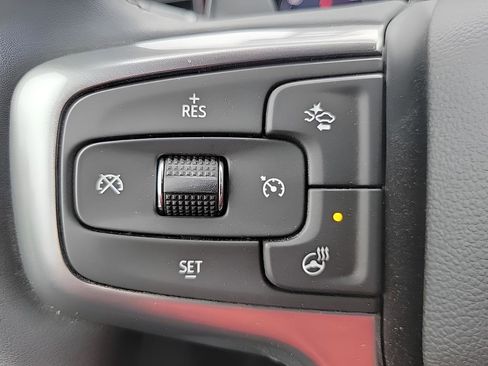Used 2026 Chevrolet Silverado 1500 LT Trail Boss w/ Convenience Package II AWD/4WD image 19