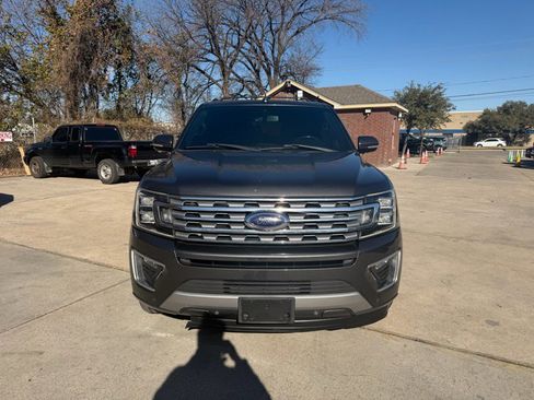 Used 2018 Ford Expedition Max Limited w/ Equipment Group 302A image 2