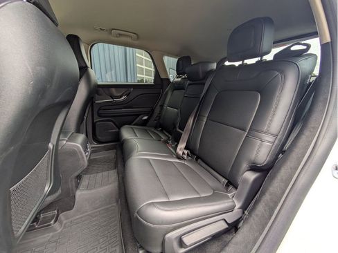 Used 2025 Lincoln Corsair AWD w/ Equipment Group 101A image 26