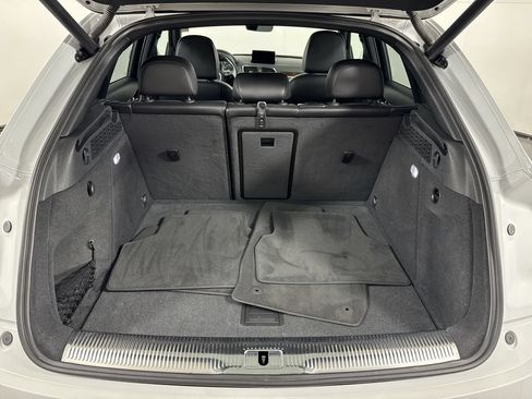 Used 2018 Audi Q3 2.0T Premium Plus AWD/4WD image 35