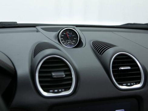 Certified 2022 Porsche 718 Boxster GTS image 25