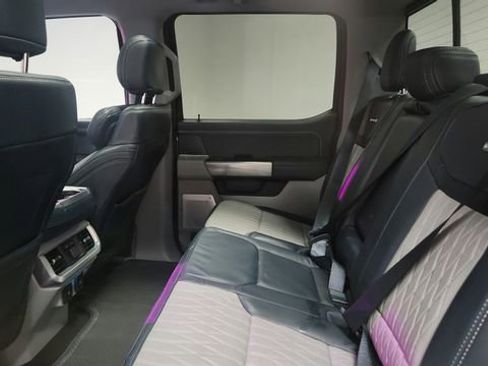 Used 2022 Ford F150 Limited image 19