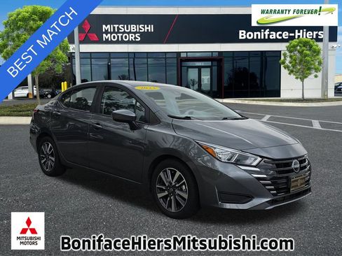 Used 2023 Nissan Versa SV FWD image 1