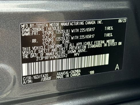 Used 2023 Toyota RAV4 XLE AWD/4WD image 27