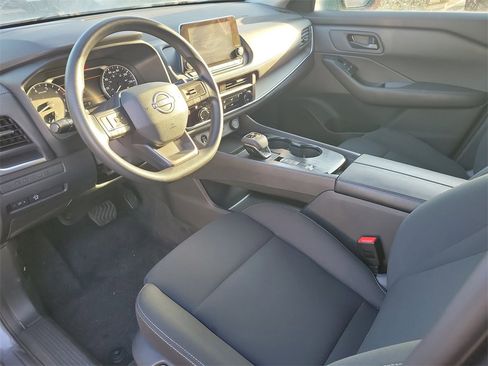 Certified 2025 Nissan Rogue S image 15