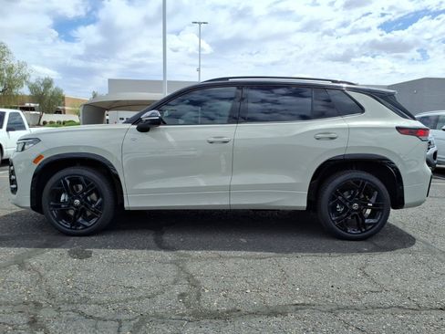 New 2026 Volkswagen Tiguan SE R-Line AWD/4WD image 2