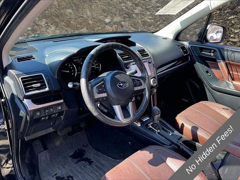 Used 2018 Subaru Forester 2.5i Touring AWD/4WD image 11