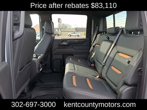 New 2026 GMC Sierra 2500 AT4 w/ AT4 Premium Plus Package AWD/4WD image 8