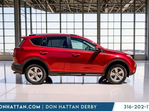 Used 2013 Toyota RAV4 XLE AWD/4WD image 35