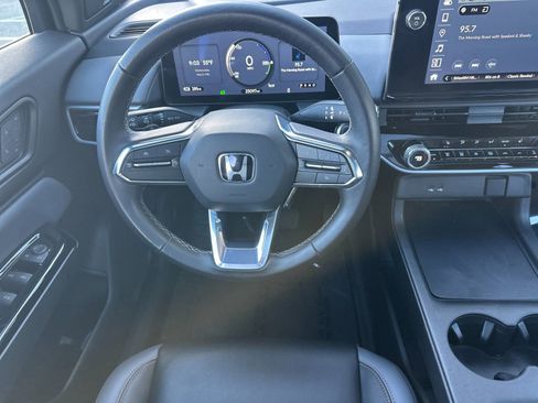 Used 2024 Honda Prologue Touring image 14