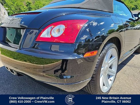Used 2007 Chrysler Crossfire Convertible RWD image 37