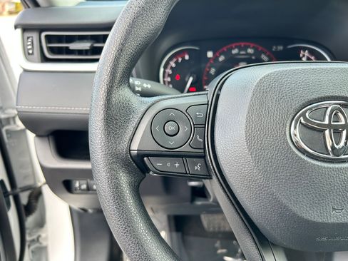 Certified 2025 Toyota RAV4 LE image 14