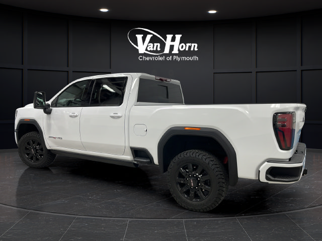 Used 2025 GMC Sierra 2500 AT4 w/ AT4 Premium Plus Package AWD/4WD image 5