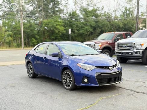 Used 2016 Toyota Corolla S w/ Driver Convenience Package FWD image 4