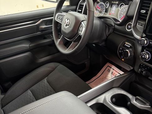 New 2026 RAM 1500 4x4 Crew Cab image 27