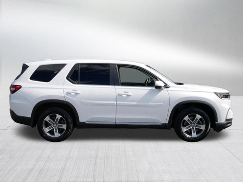 Used 2023 Honda Pilot EX-L image 8