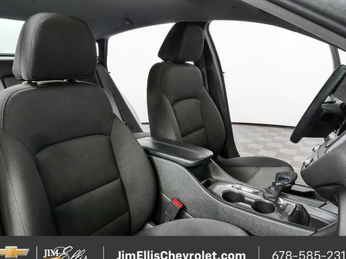 Used 2025 Chevrolet Malibu LT FWD image 20
