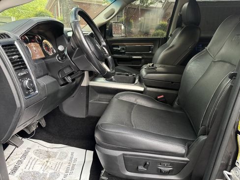 Used 2017 RAM 2500 Laramie w/ Sport Appearance Group AWD/4WD image 39