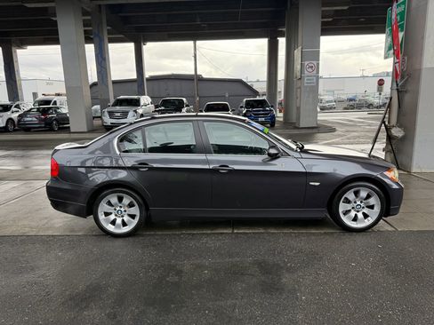 Used 2008 BMW 335xi Sedan image 4