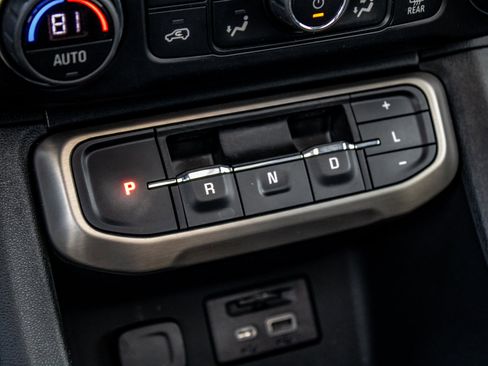 Used 2020 GMC Acadia Denali w/ Technology Package image 34