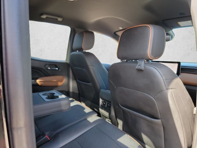 Used 2023 GMC Canyon AT4 w/ AT4 Premium Package AWD/4WD image 24