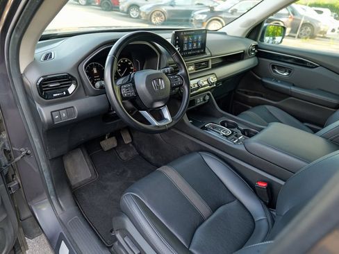 Used 2025 Honda Pilot EX-L image 20