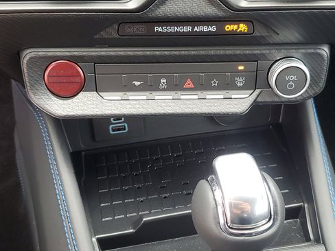 Used 2024 Ford Mustang Dark Horse image 17