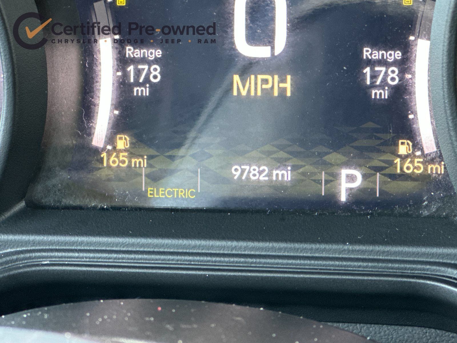 Used 2024 Jeep Wrangler High Altitude AWD/4WD image 29