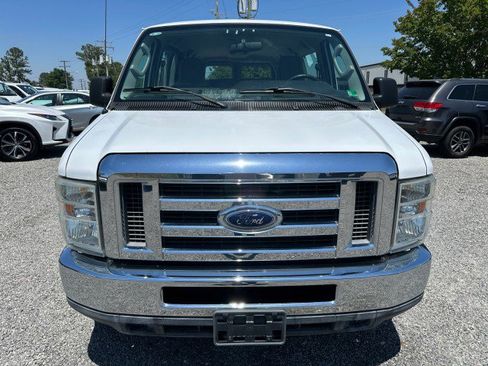 Used 2011 Ford E-350 and Econoline 350 XLT RWD image 4