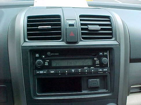 Used 2009 Honda CR-V LX image 17