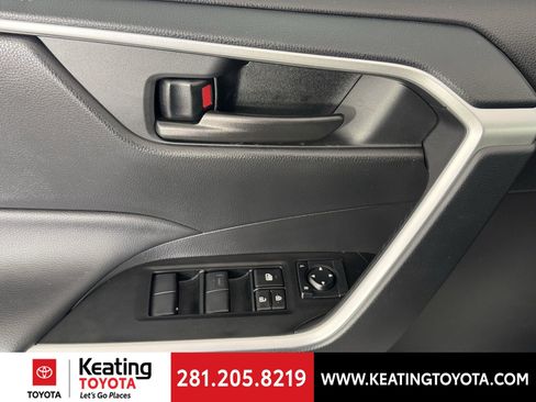 Certified 2025 Toyota RAV4 LE image 14