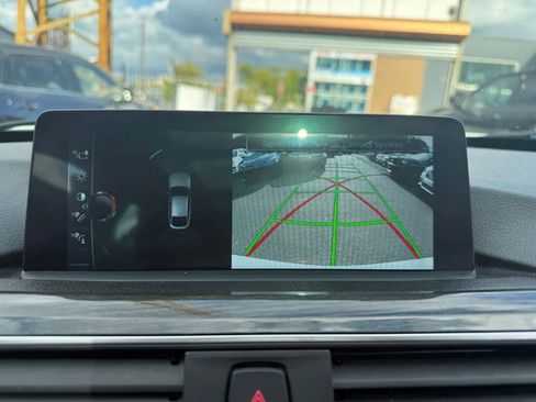 Used 2017 BMW 330i Gran Turismo xDrive image 20