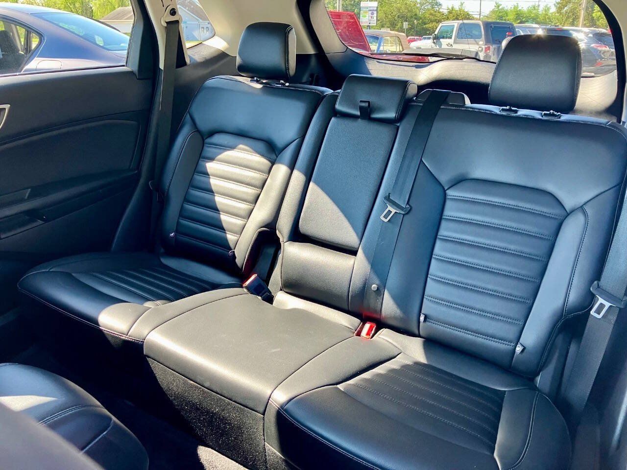 Used 2024 Ford Edge SEL AWD/4WD image 11