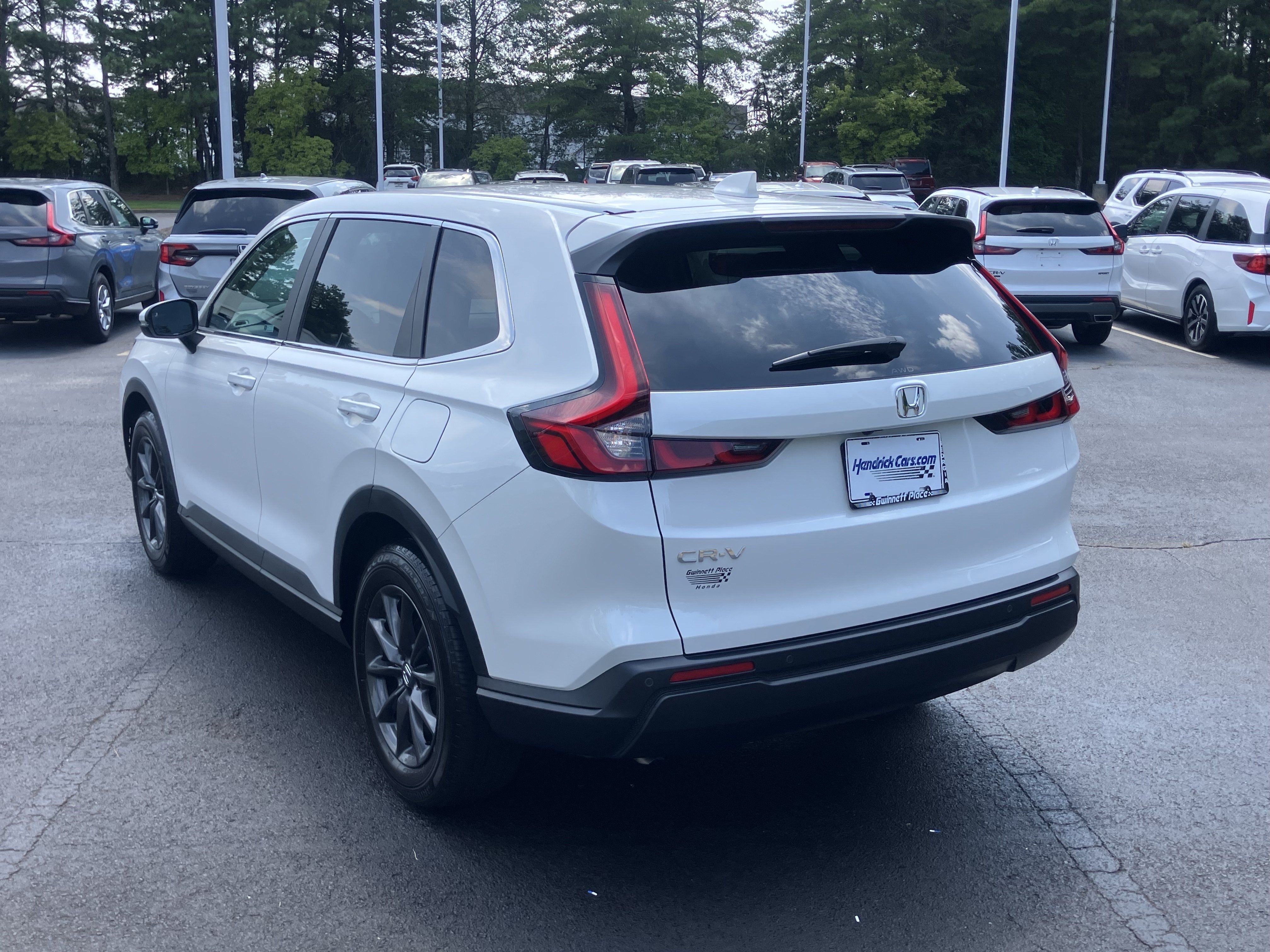 Used 2026 Honda CR-V EX-L image 8