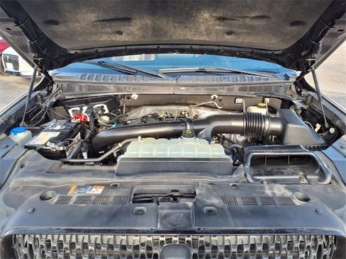 Certified 2023 Lincoln Navigator L Reserve image 3